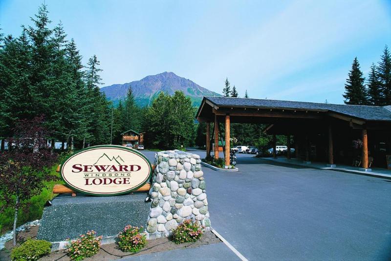 Seward Windsong Lodge Bear Creek Bagian luar foto